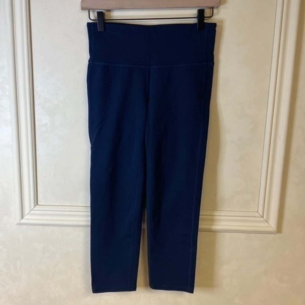 Athleta Chaturanga Capri Crop Leggings Navy Blue Womans 305922